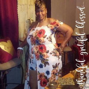 Meet your Posher, Carrie